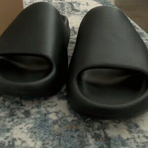 Adidas Yeezy slides size 9